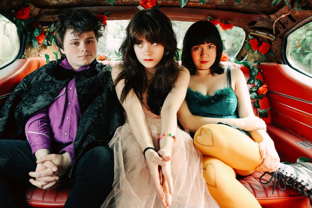 Skating Polly release 'The Make It All Show' and tour Europe in September